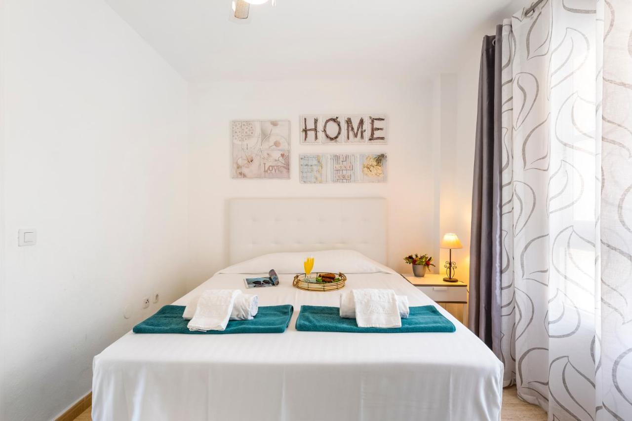 1314 Fabulous 2 Bedroom Accommodation Roof Terrace Callao Salvaje Exterior foto